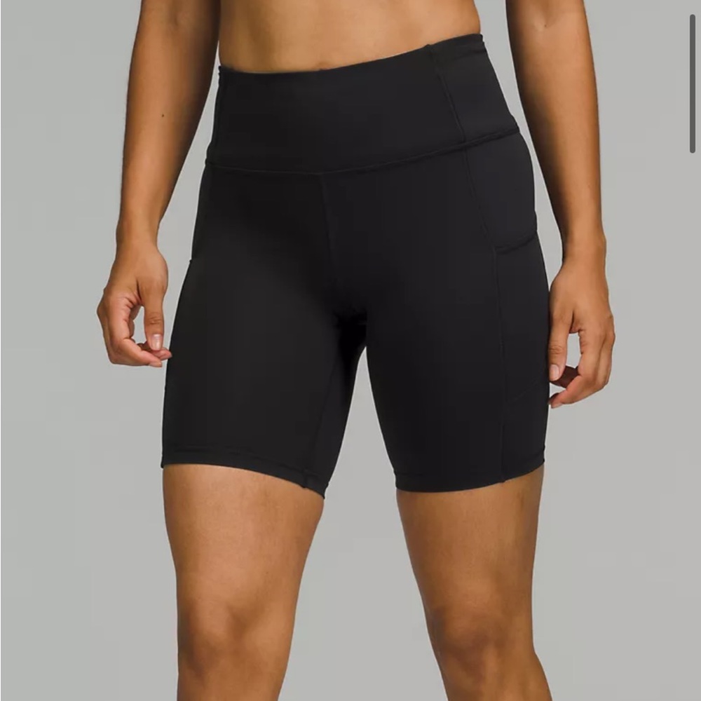 navy blue lululemon biker shorts